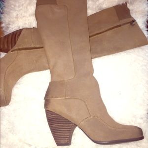 NWT Max studio boots.  Size 10